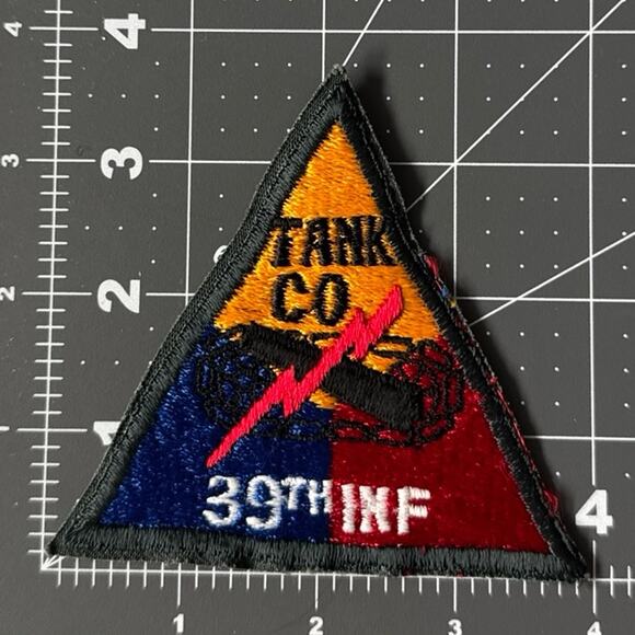 Korean War US Army 39th Infantry Tank Company Patch - #1506 - Picture 1 of 2